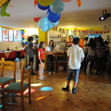 Family Hotel Primavera Levico Terme Luaran gambar