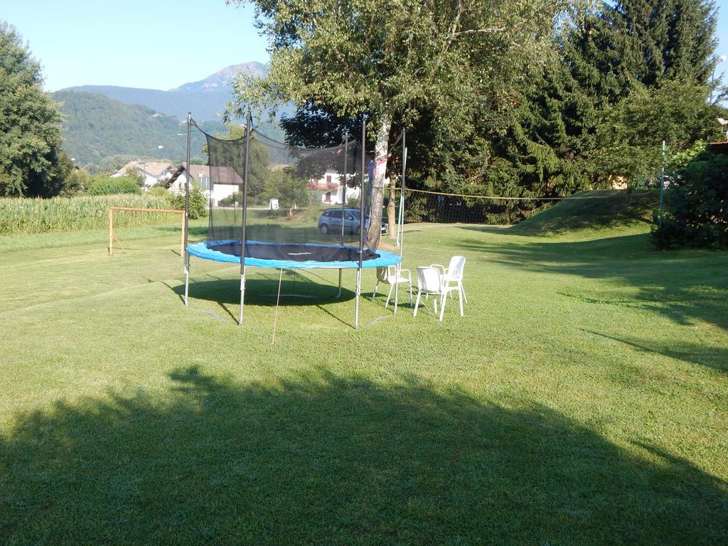 Family Hotel Primavera Levico Terme Luaran gambar