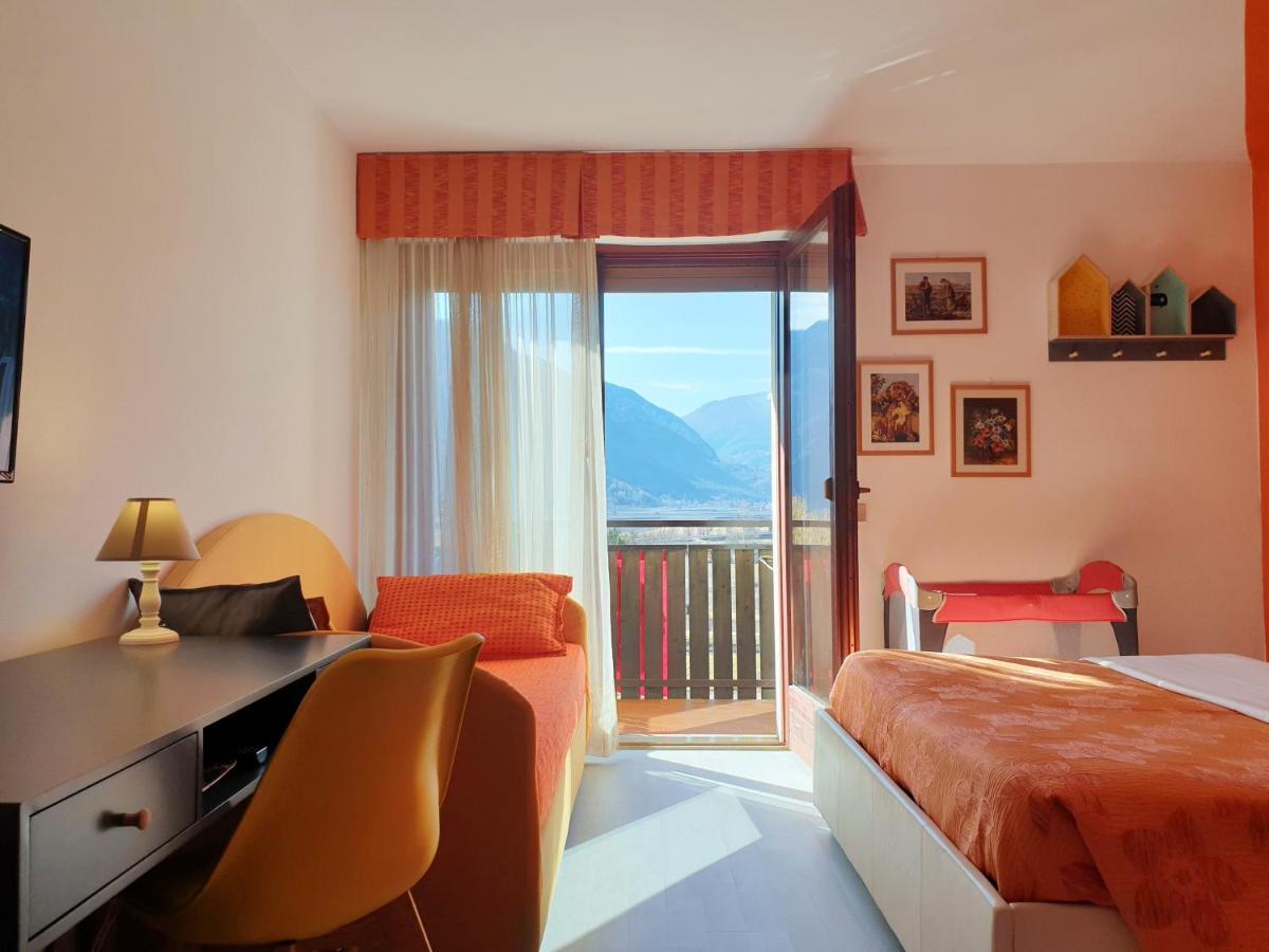 Family Hotel Primavera Levico Terme Luaran gambar